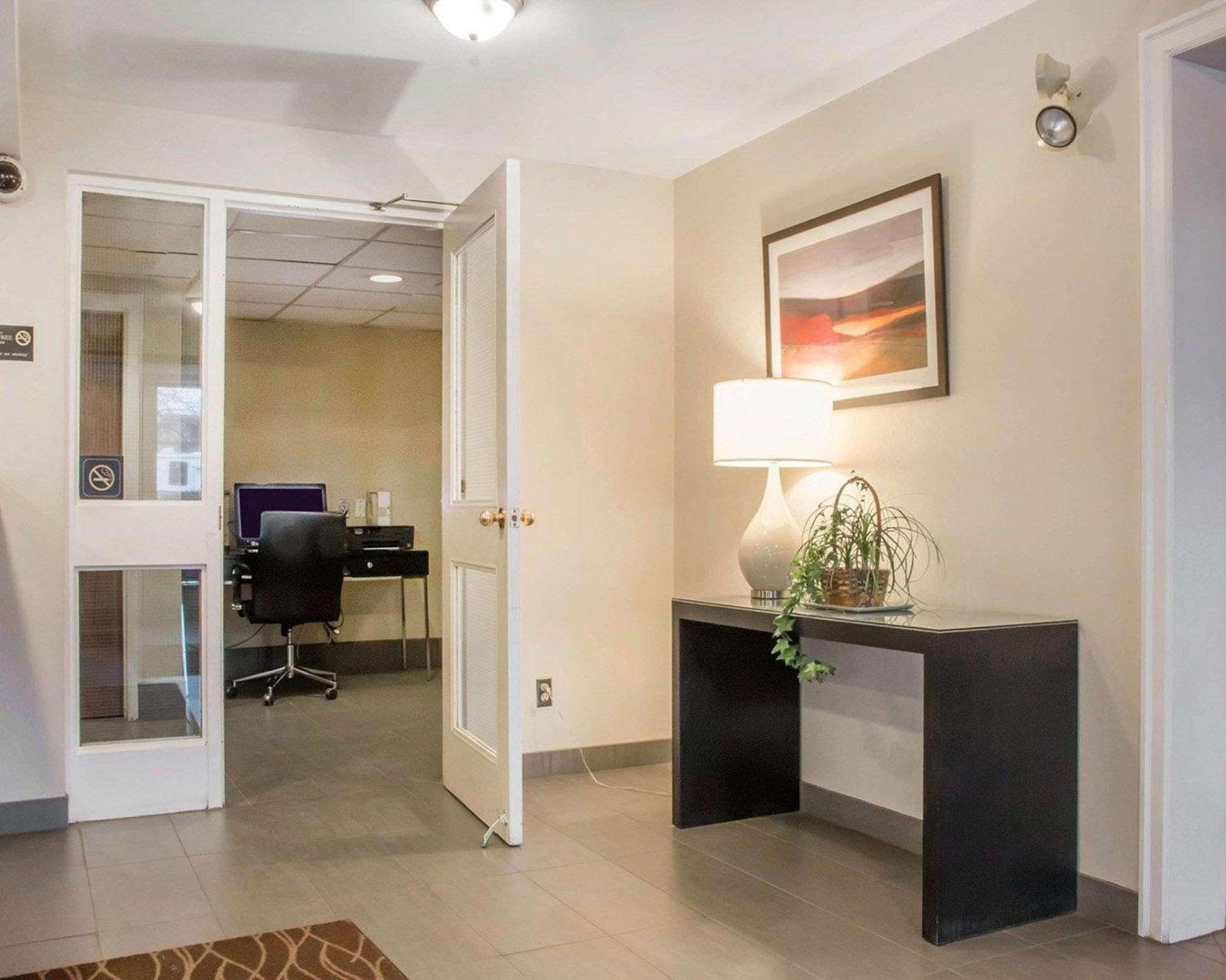 Comfort Inn South Winnipeg Eksteriør billede